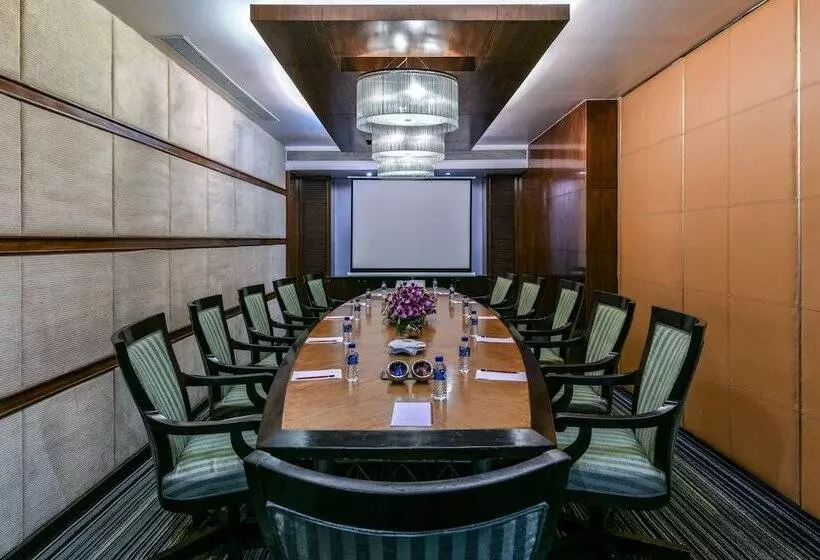 Fotos del hotel The Regenza By Tunga:  15