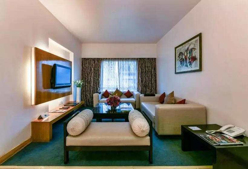 Fotos del hotel The Regenza By Tunga:  17