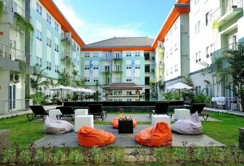 Fotos del hotel &amp; Residences Riverview Kuta  Associated Harris:  9