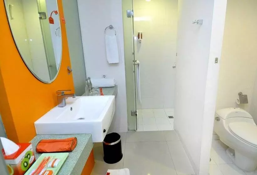 Fotos del hotel &amp; Residences Riverview Kuta  Associated Harris:  15