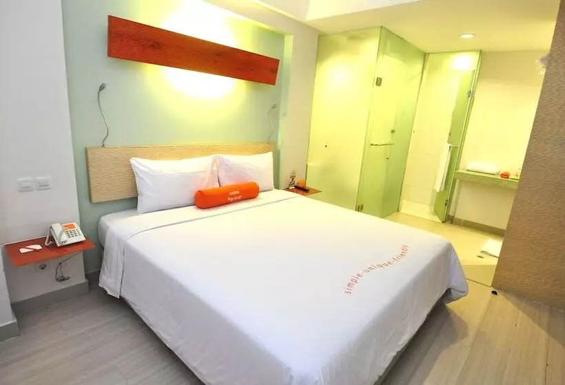 Fotos del hotel &amp; Residences Riverview Kuta  Associated Harris:  11