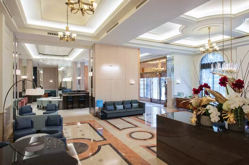 Fotos del hotel Capital:  21