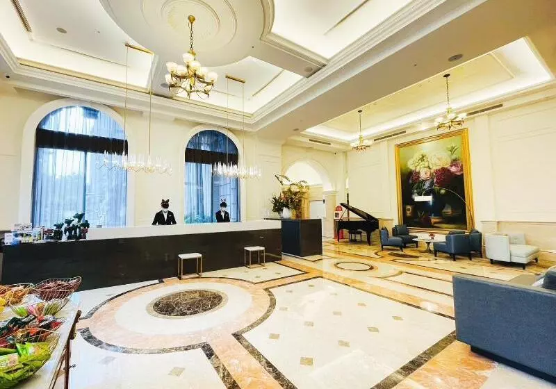 Fotos del hotel Capital:  11