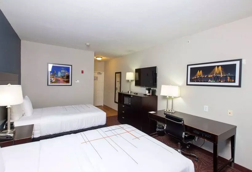 Fotos del hotel La Quinta By Wyndham Houston East At Normandy:  20