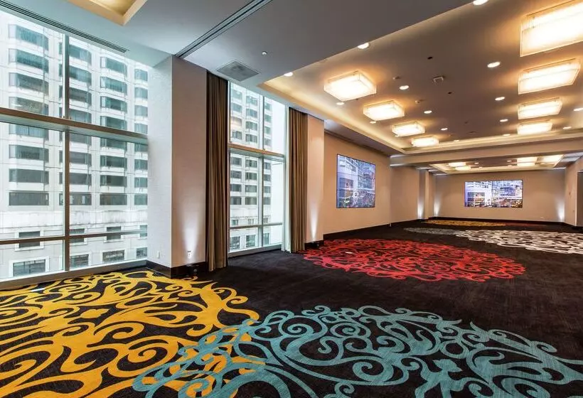 Fotos del hotel Thewit Chicago  A Doubletree By Hilton:  18