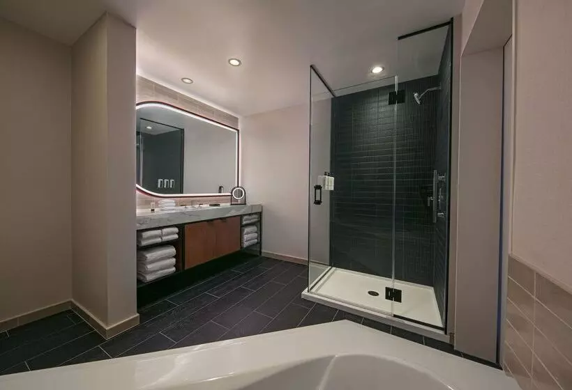 Fotos del hotel Thewit Chicago  A Doubletree By Hilton:  13