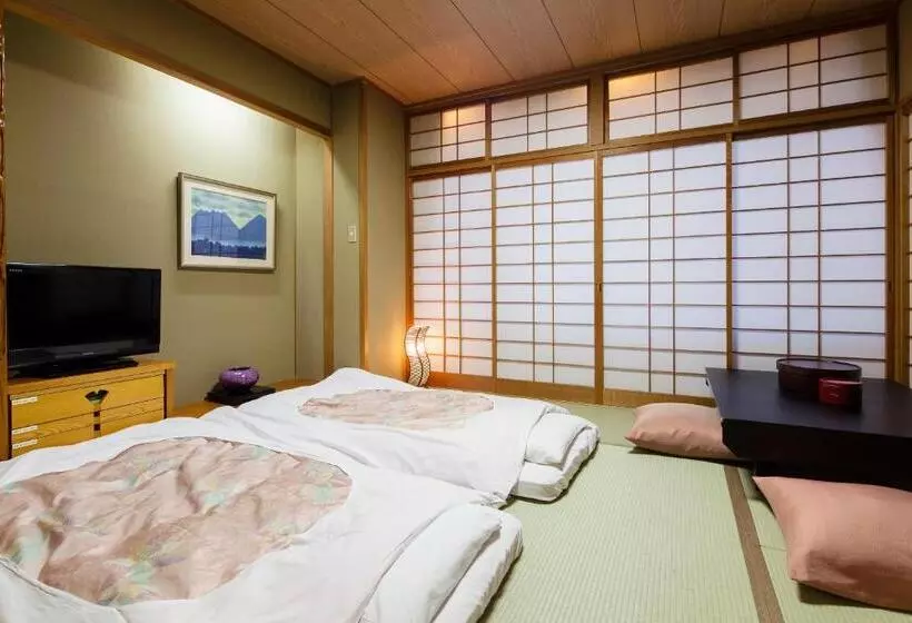 Fotos del hotel Yamatoya Honten Ryokan Osaka:  2
