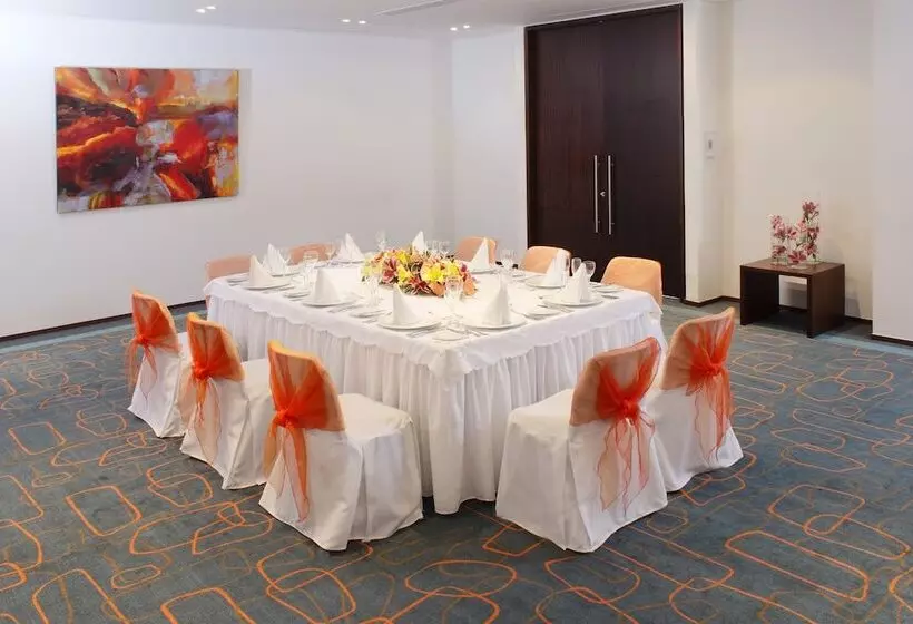 Fotos del hotel Estelar Alto Prado:  15