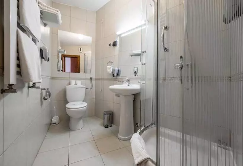 Fotos del hotel Garni Hotel Le Petit Piaf:  6