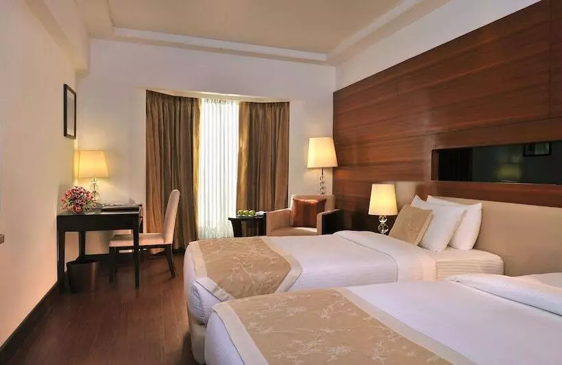 Fotos del hotel Haut Monde:  12