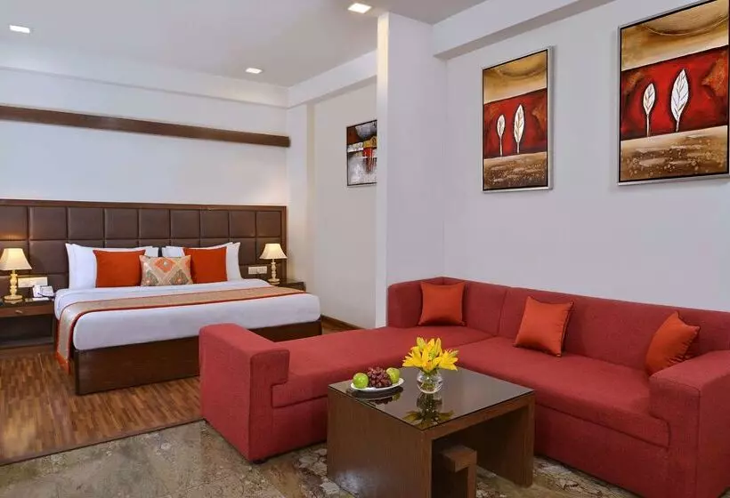 Fotos del hotel Taurus Sarovar Portico:  23