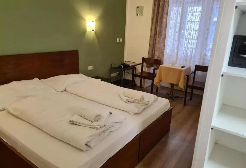 Fotos del hotel Pension Anifalstaff:  22