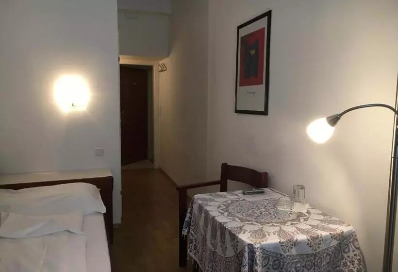 Fotos del hotel Pension Anifalstaff:  21