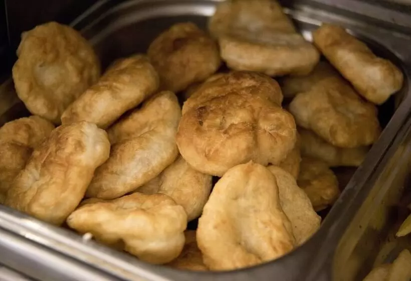 Fotos del hotel Broken Column:  20