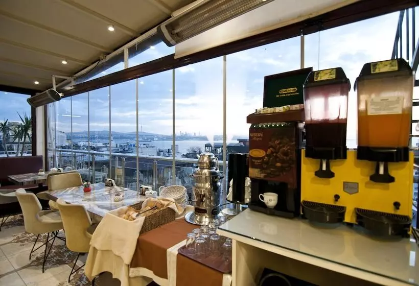 Fotos del hotel Broken Column:  15