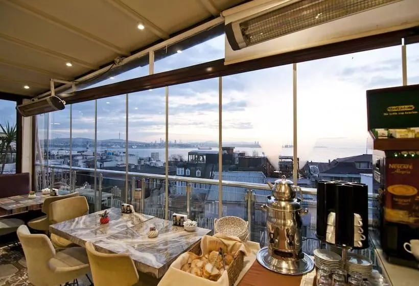 Fotos del hotel Broken Column:  10