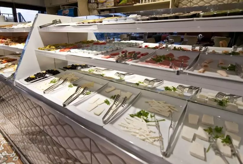 Fotos del hotel Broken Column:  22