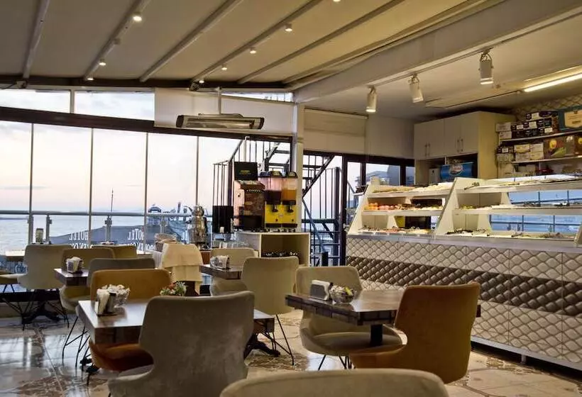 Fotos del hotel Broken Column:  9