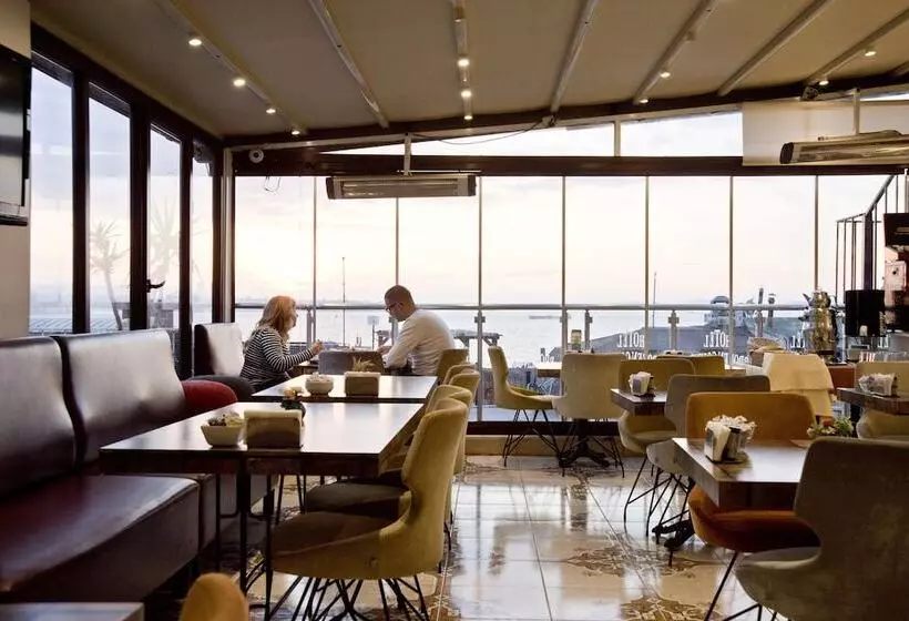 Fotos del hotel Broken Column:  4