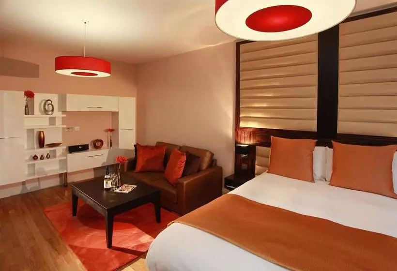 Fotos del hotel Best Western Maitrise Suites Apartment Hotel:  8