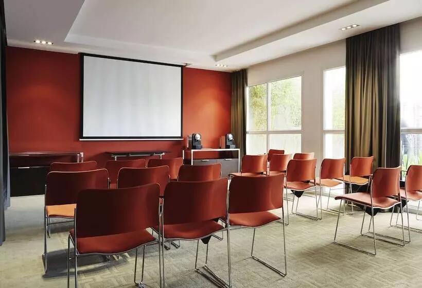 Fotos del hotel Apart Adagio Marseille Timone:  18