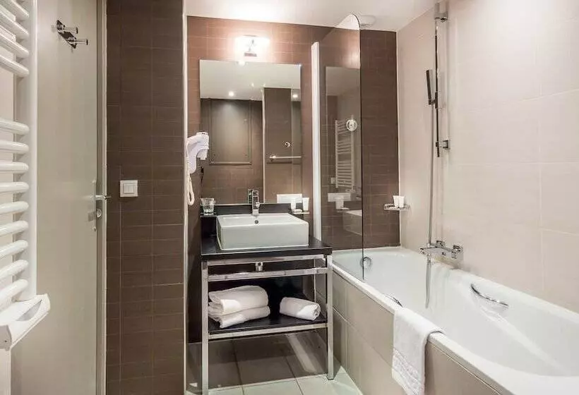 Fotos del hotel Apart Adagio Marseille Timone:  15