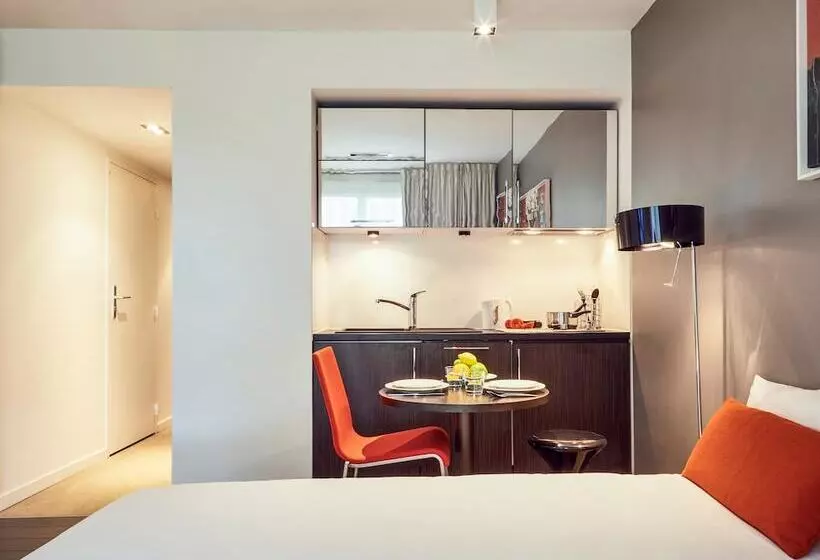 Fotos del hotel Apart Adagio Marseille Timone:  25