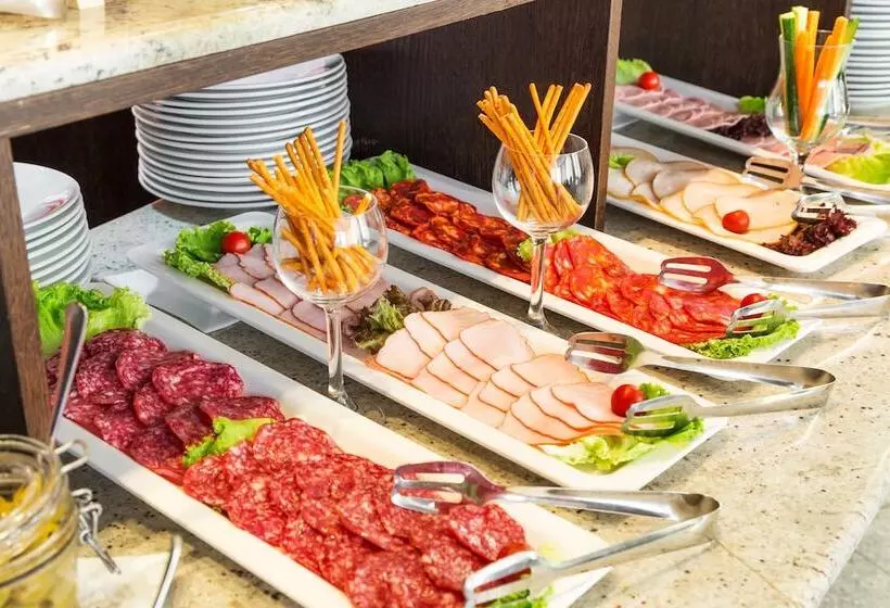 Fotos del hotel City Avenue Hotel By Hmg:  9