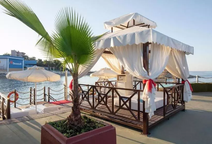 Granada Luxury Okurcalar