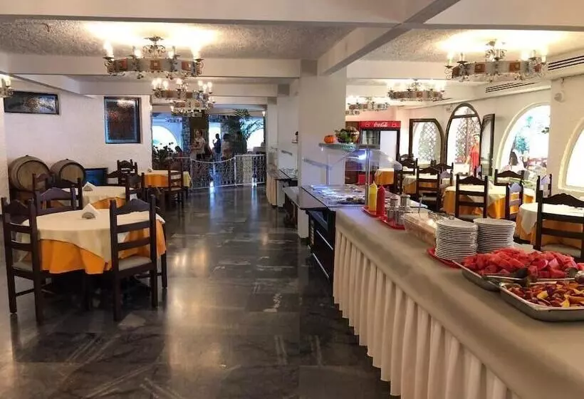 Fotos del hotel Karteros:  22
