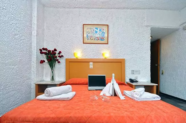 Fotos del hotel Karteros:  11