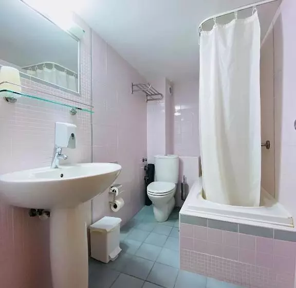 Fotos del hotel Karteros:  17