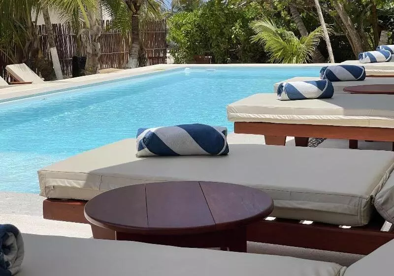 Fotos del hotel El Paraiso Hotel Tulum:  4