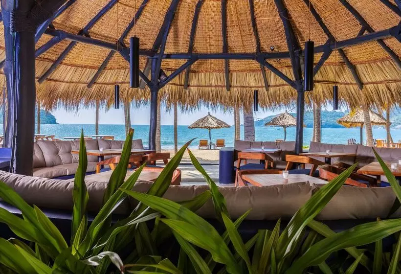 Fotos del hotel Thompson Zihuatanejo:  2