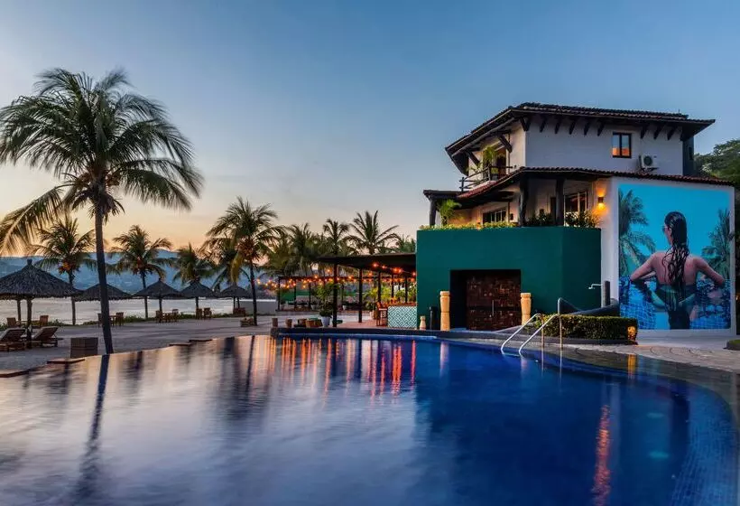 Fotos del hotel Thompson Zihuatanejo:  7