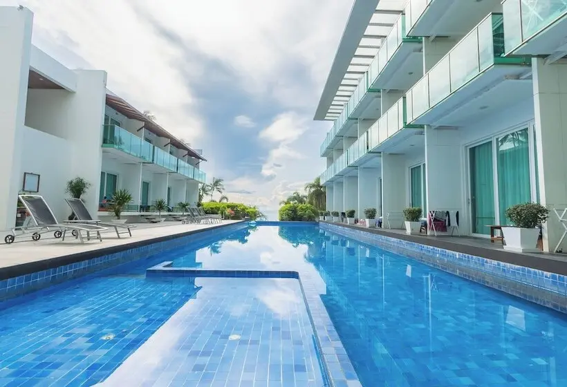 Kc Beach Club & Pool Villas