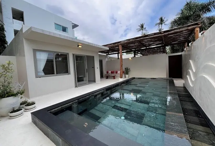 Fotos del hotel Kc Beach Club & Pool Villas:  4