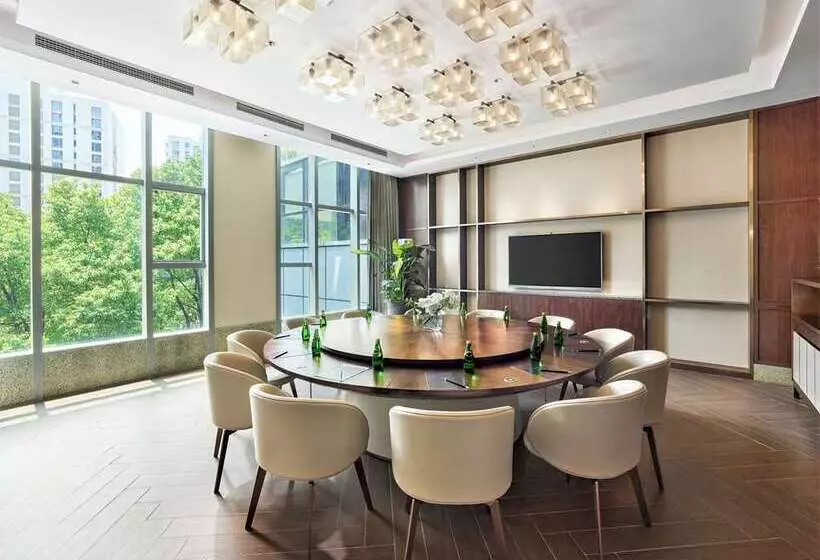 Fotos del hotel Hilton Shanghai Hongqiao:  7
