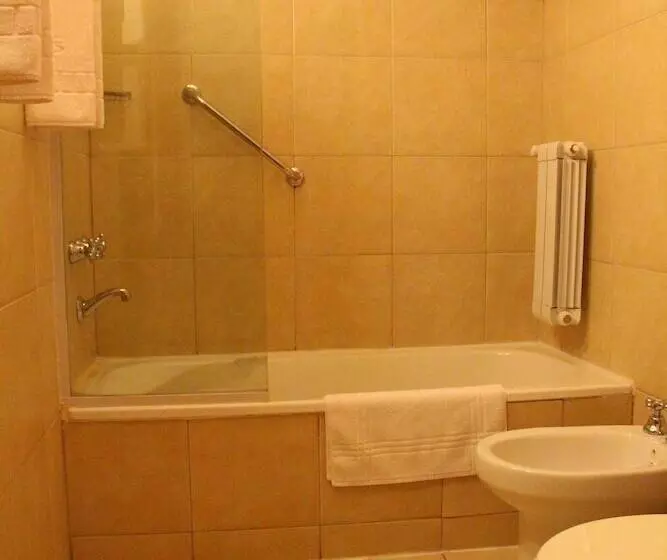 Fotos del hotel Hosteria Senderos:  4