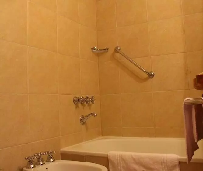 Fotos del hotel Hosteria Senderos:  9