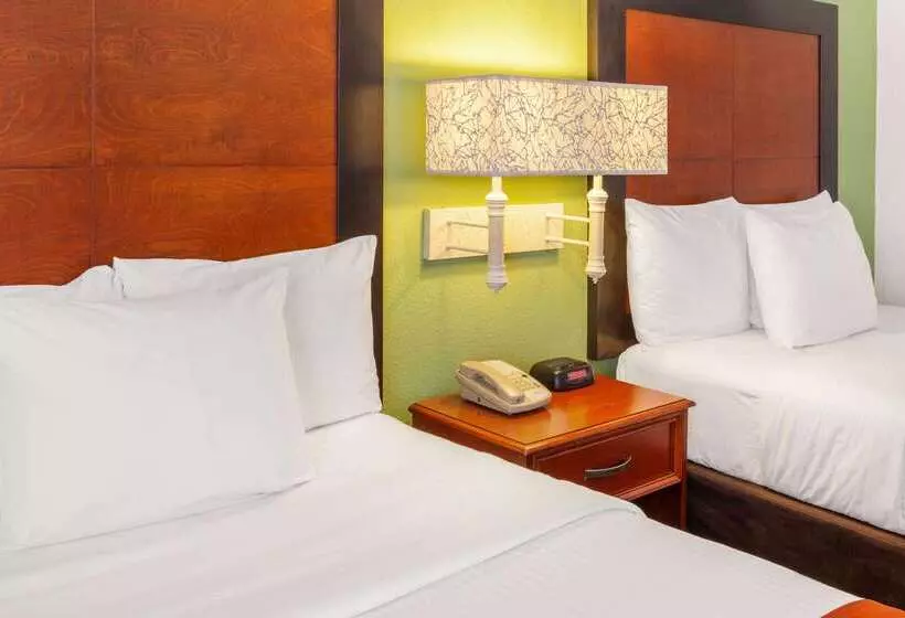 La Quinta By Wyndham Cd Juarez Near Us Consulate