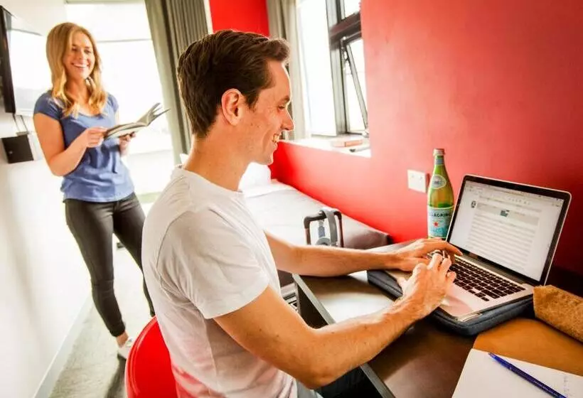 Fotos del hotel Space:  5