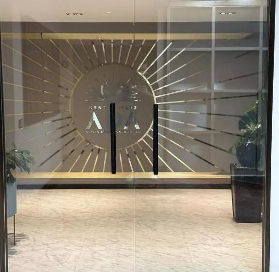 Fotos del hotel St. Isidro Suites Corporate Housing:  2