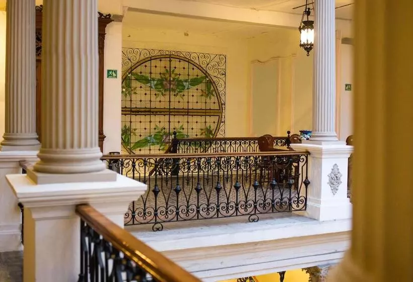 Fotos del hotel Gran Hotel De Merida:  5