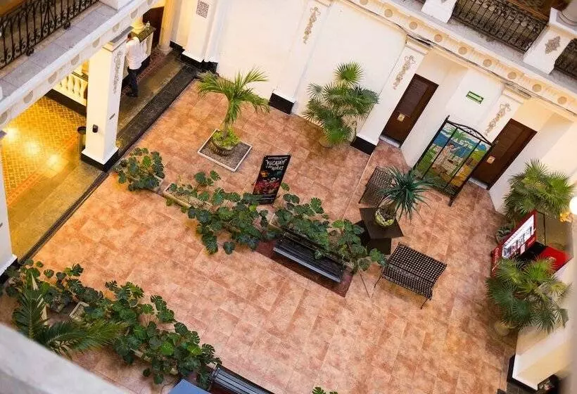 Fotos del hotel Gran Hotel De Merida:  10