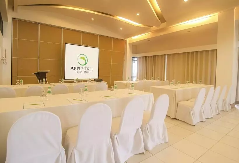 Fotos del hotel Apple Tree Resort &:  4
