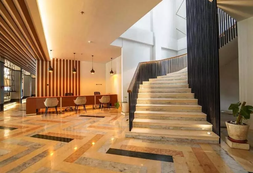 Fotos del hotel Rayz Umm  Malang:  4