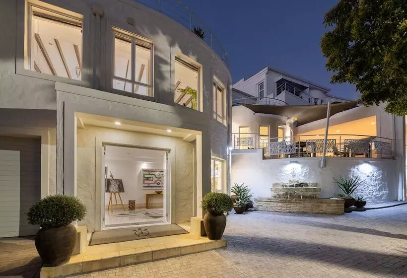 Fotos del hotel Villa Afrikana Guest Suites:  22