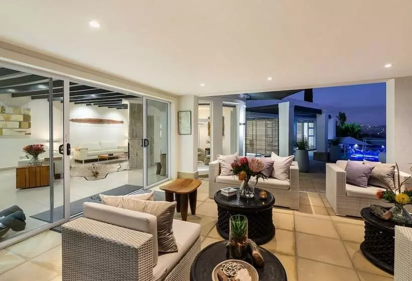 Fotos del hotel Villa Afrikana Guest Suites:  13