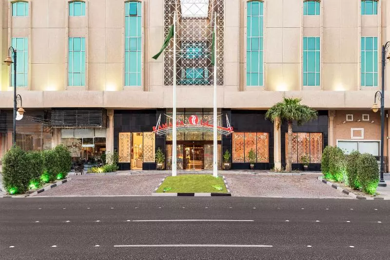 Fotos del hotel Ramada By Wyndham Dammam Khaleej Road:  13